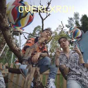 少萝脱泳衣露🐻吃我的🍌
