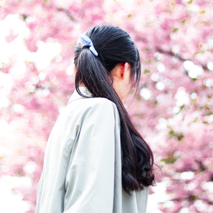 少萝脱泳衣露🐻吃我的🍌
